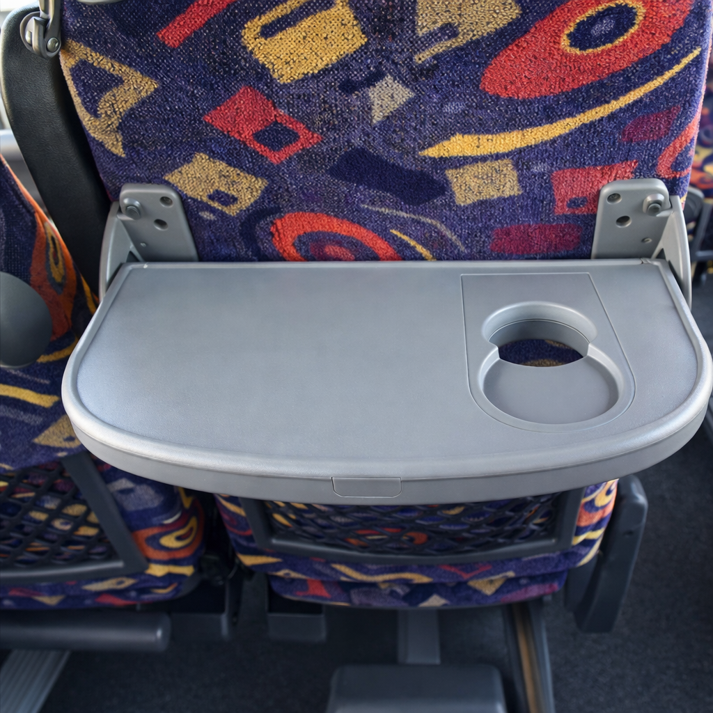 Setra 416 — столик